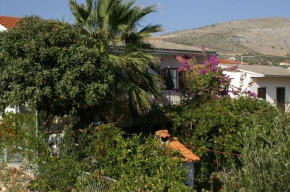 Apartments by the sea Seget Vranjica, Trogir - 1038